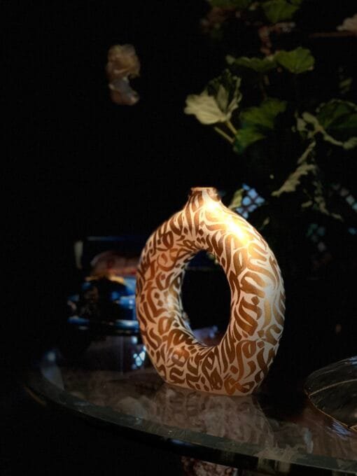 ⁦Circular Harmony Vase⁩ - الصورة ⁦5⁩