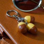 Dates Keychain ميدالية حبات الرطب